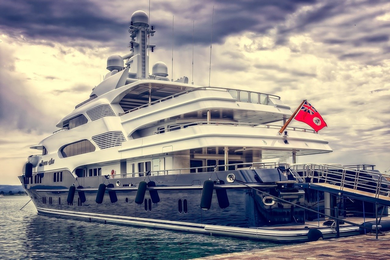 Newport-yacht-charter
