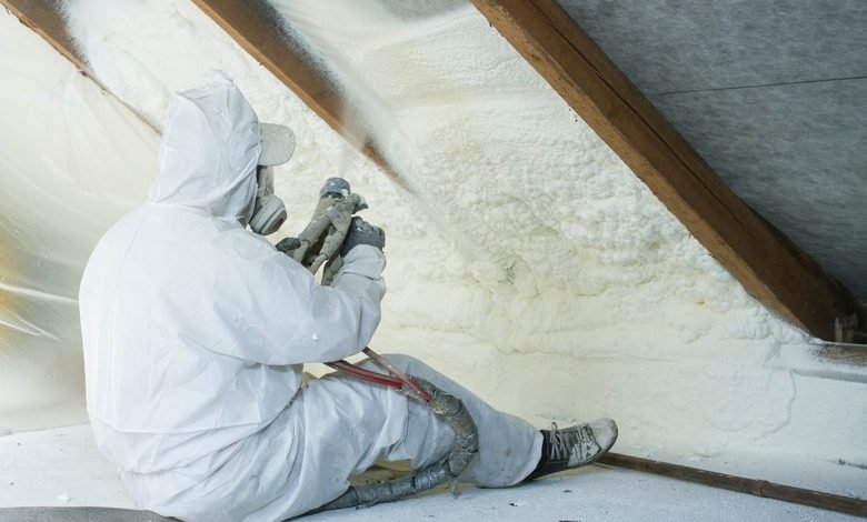 spray in foam insulation vs blow in insulation