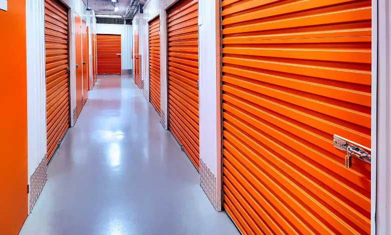 renting a storage unit